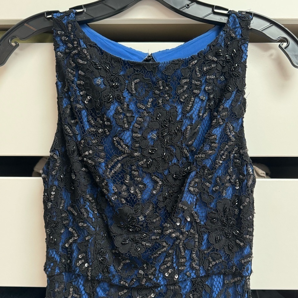 ALICE + OLIVIA NWT Beaded Sachi Open Back Ballgown Blue Black Lace Size 0 - Picture 12 of 13